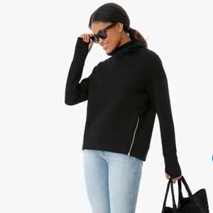 Addison Bay Black Everyday Pullover Size Large !